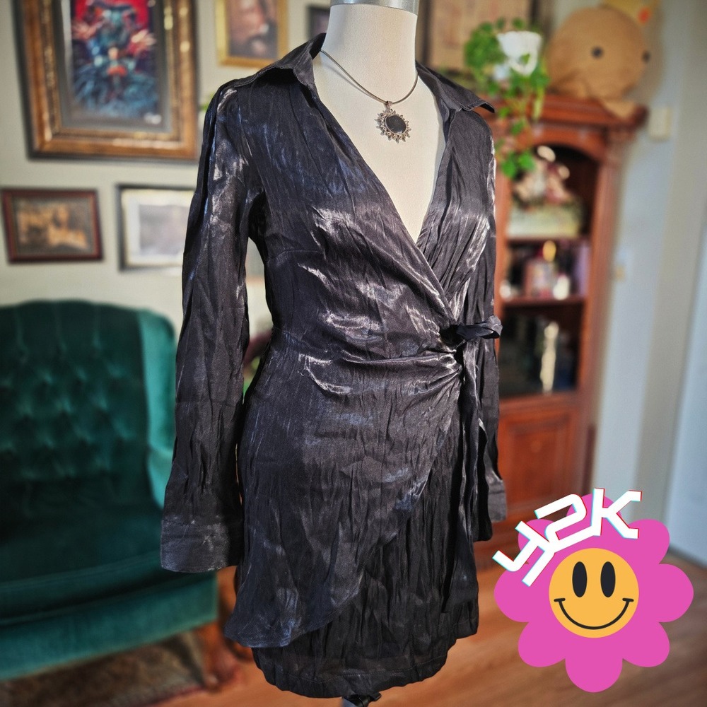 Heart & Heels Wrap‎ Dress Black Metallic Mini Vintage Y2K Shiny Party Clubwear M